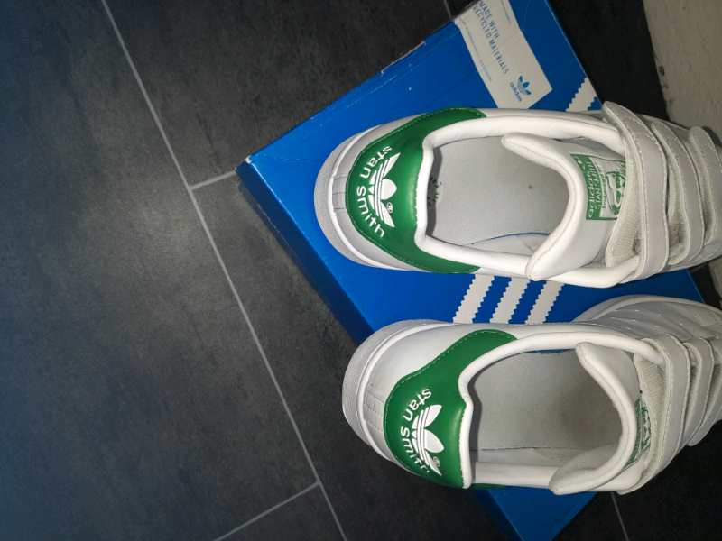 stan smith trainers size 8